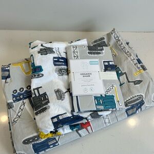 Pottery Barn Kids Jax Construction Duvet Cover + Pillow cases (Twin)